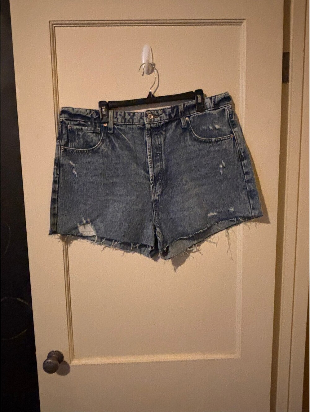 Wild Fable Distressed Denim Shorts Size 18